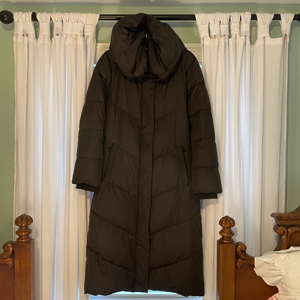 Michael Kors long puffer cozy hood!